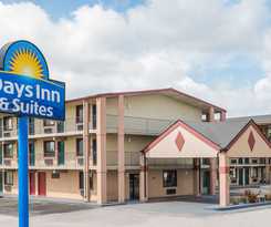 Hotel Days Inn And Suites By Wyndham Springfield On I-44