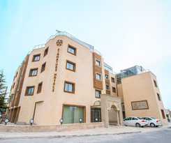  Signature Hotels And Spa