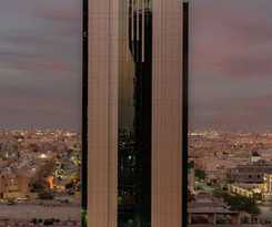  Crown Rose Hotel