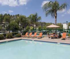 Hotel Residence Inn By Marriott Santa Clarita Valencia