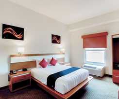 Hotel Los Herederos Y Resto