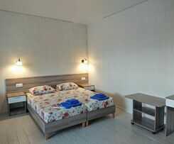 Hotel Pansionat Ygra