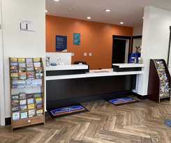 Hotel Howard Johnson By Wyndham Lake George