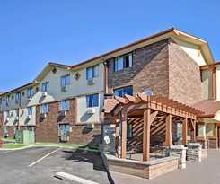 Hotel Super 8 By Wyndham Roseville/detroit Area