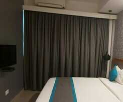 Hotel Parkwood Suites