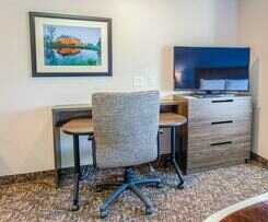 Hotel My Place-medford Or