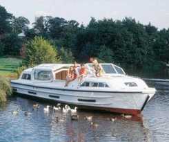  Le Boat Wroxham