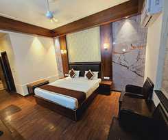Hotel Prime Safari