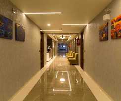 Lucky Inn Suites