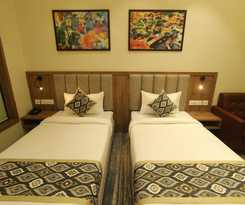 Hotel The Monarch Turbhe