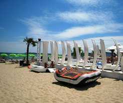 Hotel Amfibia Beach