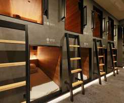 Rembrandt Cabin And Spa Shimbashi - Caters To Men