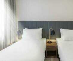 Brady Apartment Hardware Lane