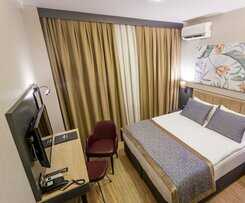  Levor Hotel