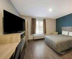 Woodspring Suites Wixom - Novi