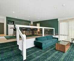 Hotel Eden Oak Geelong
