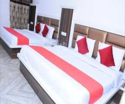 Hotel Lords Paradise