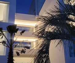 Hotel Calacatta And Resort