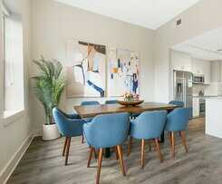 Spacious 4b Oasis Steps From French Quarter