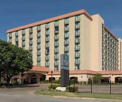 Embassy Suites By Hilton Tulsa I-44