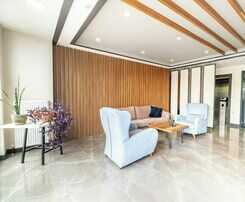 Arena Luxury Hotel