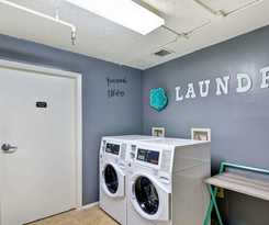 Hotel Quality Inn And Suites Heritage Park