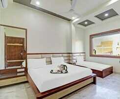 Sahibs Rs Palace