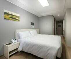 Hotel Sollago Myeongdong And Residence