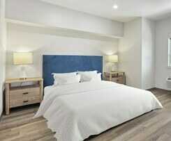 Seaport Suites