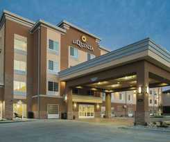 La Quinta Inn And Suites By Wyndham Grand Forks