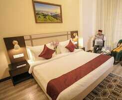 Dhauladhar Heights Resort