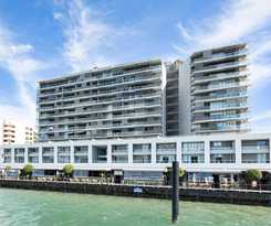 The Sebel Cairns Harbour Lights