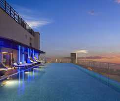 Hotel The Watson Premium Halong