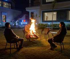 Hotel Maulik Retreat