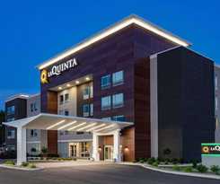  LaQuinta Suites by Wyndham South Bend Notre Dame Area 