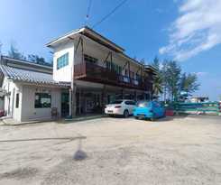 Oyo 90799 Sharhan Residence