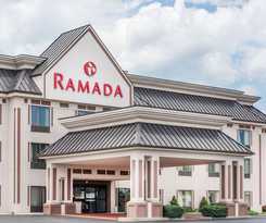 Hotel Ramada By Wyndham Harrisburg/hershey Area