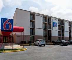 Hotel Motel 6 Jackson, Tn