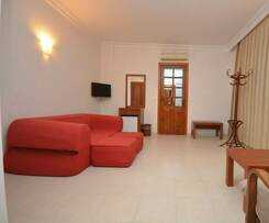 Saray Hotel
