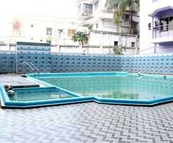 Hotel Four Square Holidayz