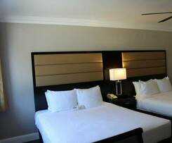 Hotel Inn At Highway 1