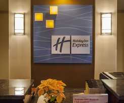 Hotel Holiday Inn Express And Suites Buffalo-airport, An Ihg