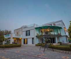 Hotel Amayra The Luxury Farm