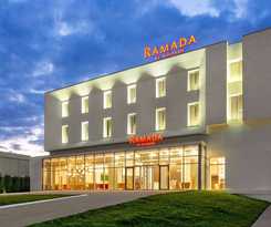 Hotel Ramada By Wyndham Targu Jiu