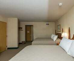 Hotel Commodores Inn