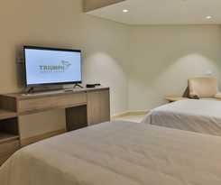 Triumph White Sands