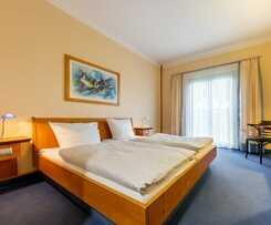  Hotel Dresdner Tor Süd