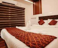 Hotel Kerala Boathouse