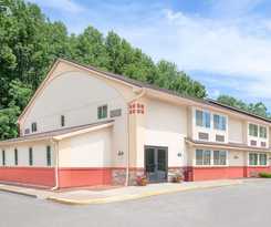 Hotel Super 8 By Wyndham Oneonta/cooperstown