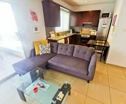 Promenade Breeze City Apartment